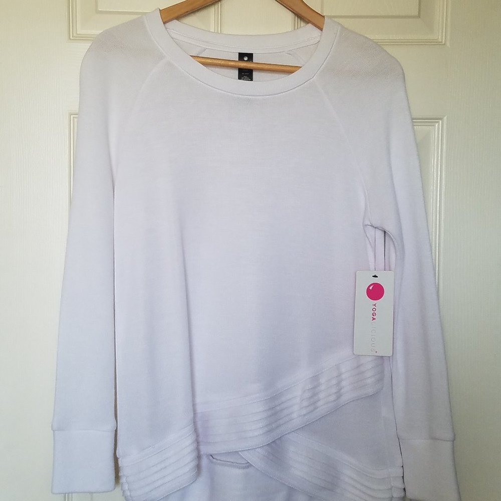 Yogalicious Serenity Crisscross Tulip Hem Sweater - (XS)